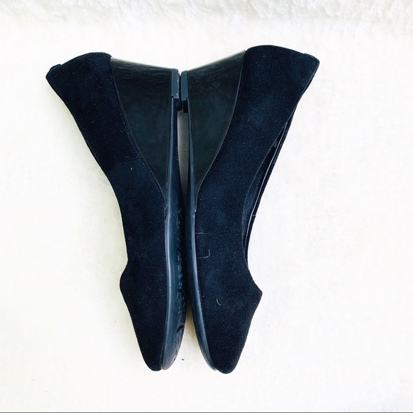 Easy Spirit Solna Black Suede Wedge Heels Size 6 - Picture 5 of 11